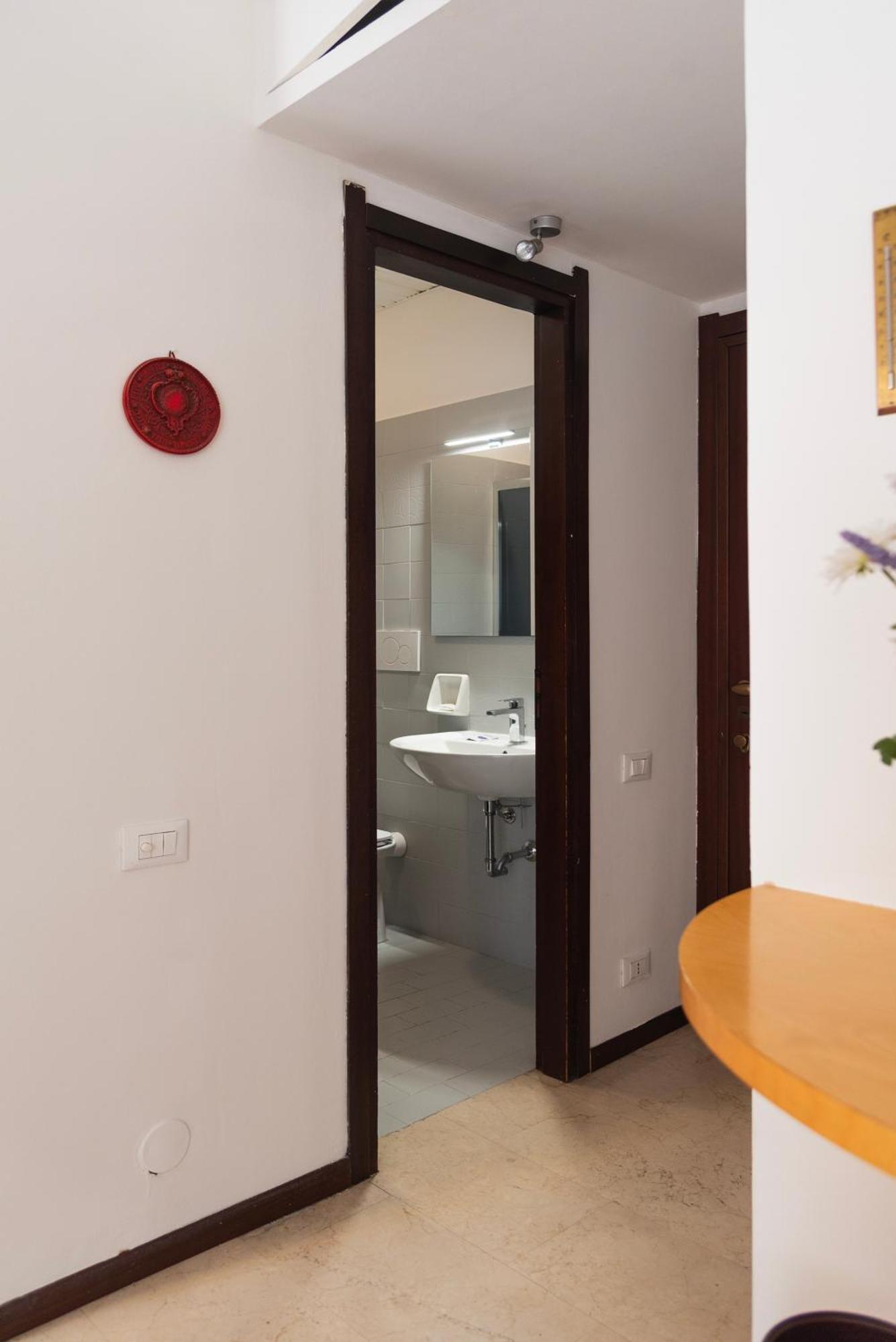 Youhosty - Lecco 11 Milano Dış mekan fotoğraf
